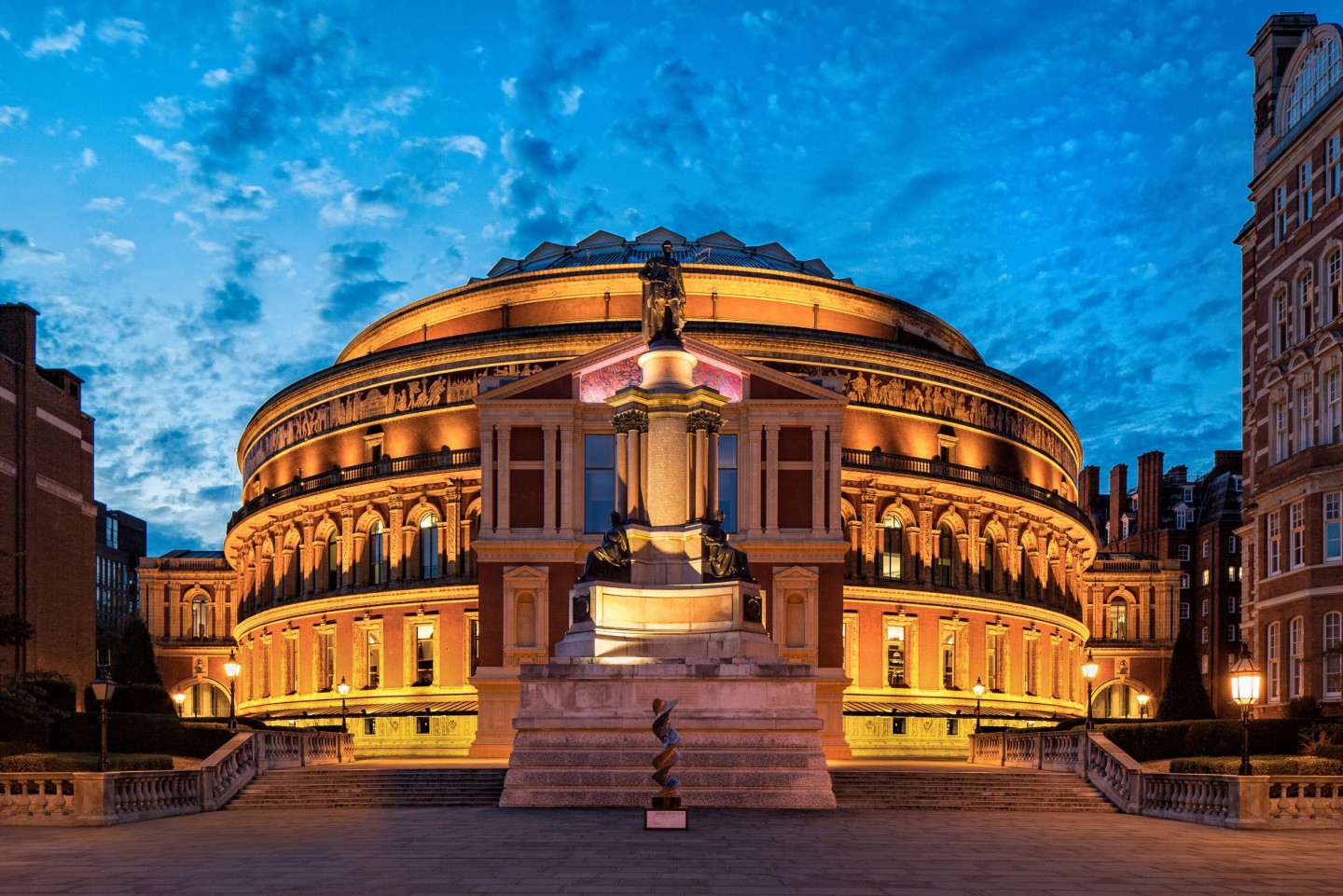 The South Entrance Of The Royal Albert Hall At Night - Greatdays UK ...